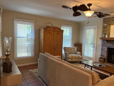 662 Poaug Lane Mount Pleasant SC 29464