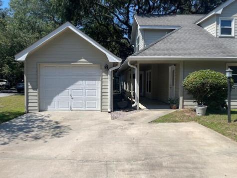 662 Poaug Lane Mount Pleasant SC 29464