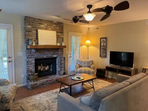 662 Poaug Lane Mount Pleasant SC 29464