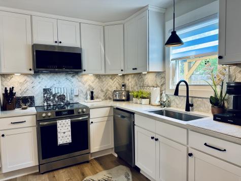 814 Armsway Street Mount Pleasant SC 29464