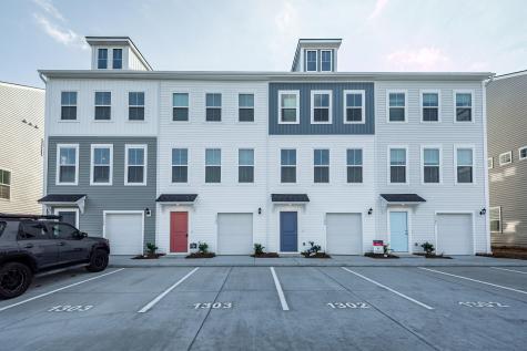 4633 Forest Hills Drive North Charleston SC 29418