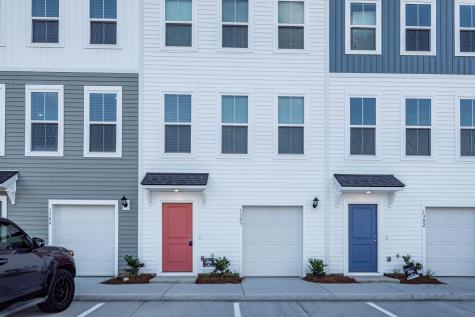 4633 Forest Hills Drive North Charleston SC 29418