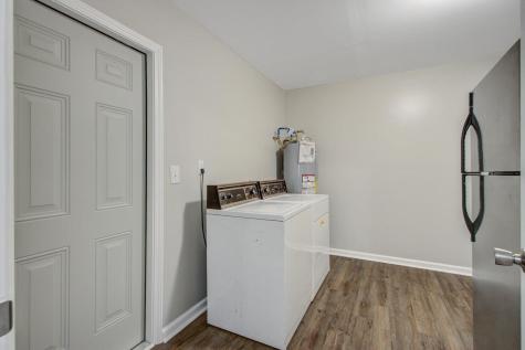 1978 Holliday Street Charleston SC 29414