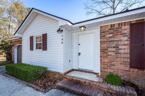 146 Highland Avenue Summerville SC 29486