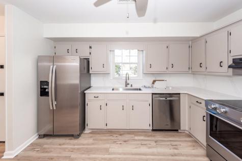 146 Highland Avenue Summerville SC 29486