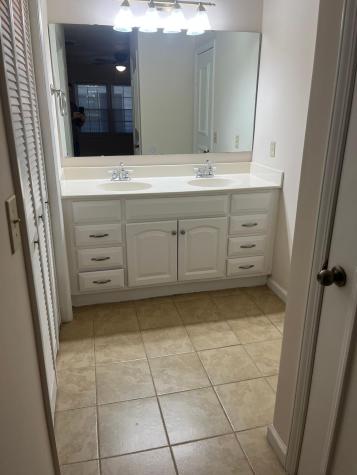25 N Basilica Avenue Hanahan SC 29410