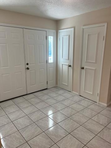25 N Basilica Avenue Hanahan SC 29410