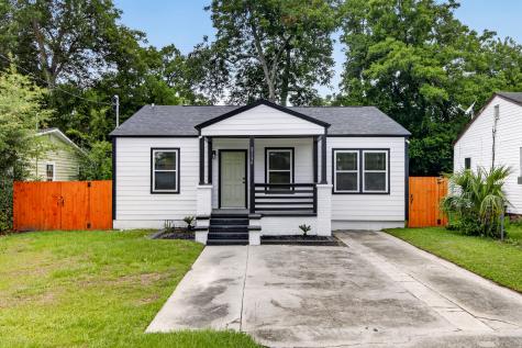 2136 Commander Road North Charleston SC 29405