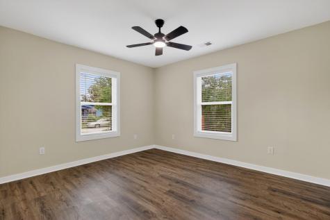 2136 Commander Road North Charleston SC 29405