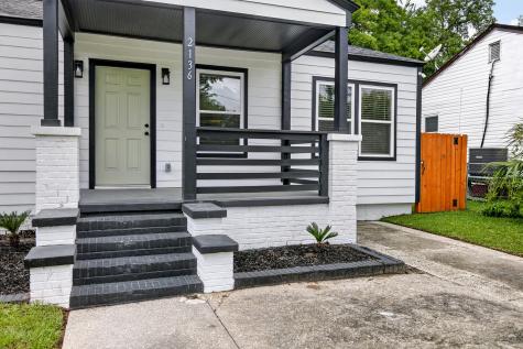 2136 Commander Road North Charleston SC 29405