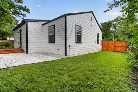 2136 Commander Road North Charleston SC 29405