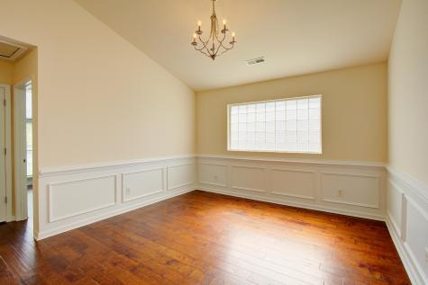 302 Coosawatchie Street Summerville SC 29485
