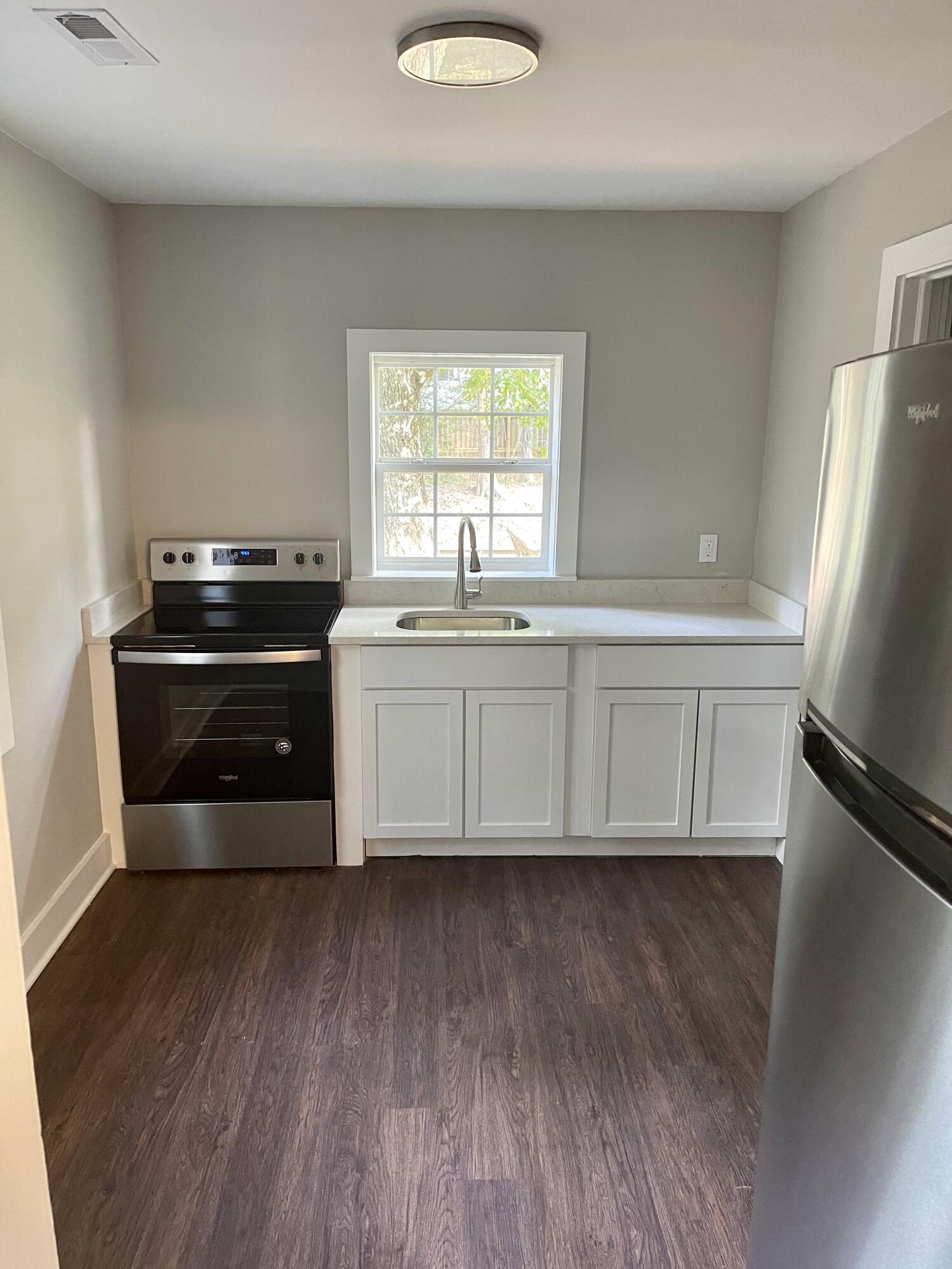 1185 Bexley Street North Charleston SC 29405