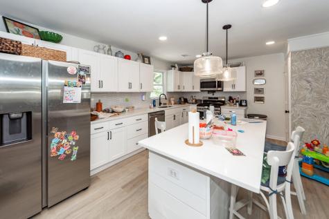2045 Lake Avenue Charleston SC 29414
