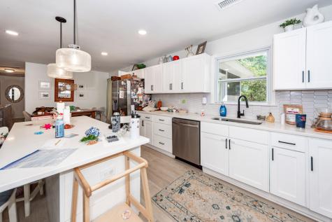 2045 Lake Avenue Charleston SC 29414