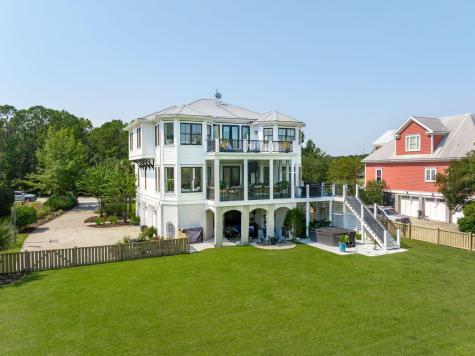1212 Winding Creek Court Charleston SC 29492