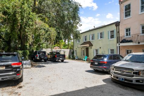 128 Wentworth Street Charleston SC 29401