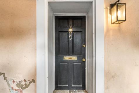 128 Wentworth Street Charleston SC 29401