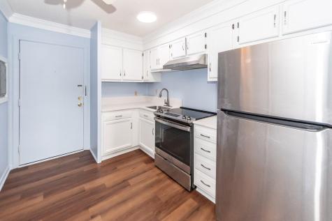 259 E Bay Charleston SC 29401