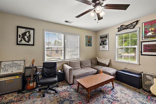 1855 Doscher Avenue Charleston SC 29405