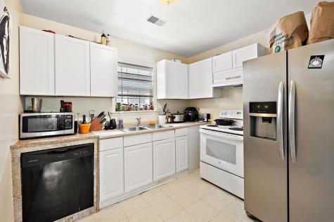 1855 Doscher Avenue Charleston SC 29405