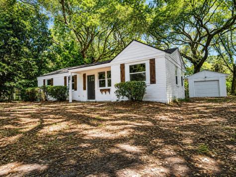 1412 Pocahontas Street Mount Pleasant SC 29464