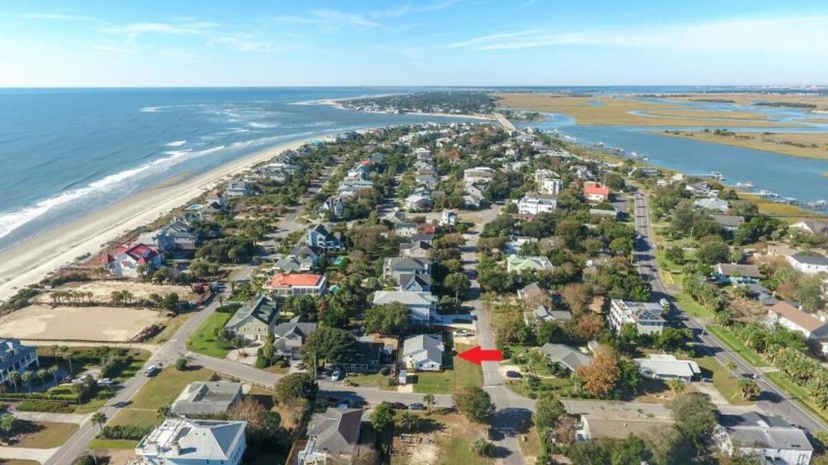 416 Carolina Boulevard Isle Of Palms SC 29451