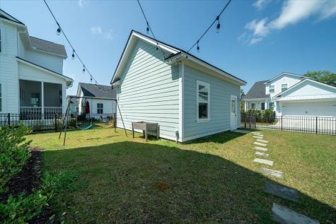 1762 Sandybrook Drive Mount Pleasant SC 29466
