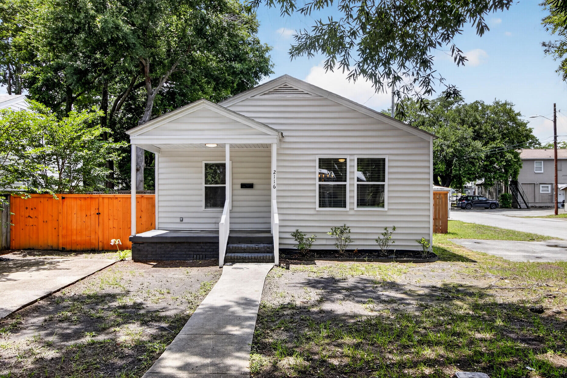 2116 Commander Road North Charleston SC 29405