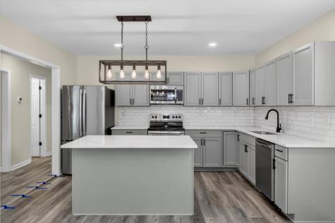 2116 Commander Road North Charleston SC 29405