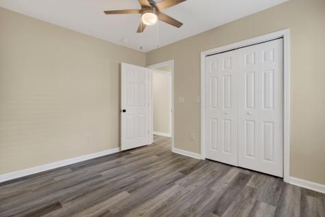 2116 Commander Road North Charleston SC 29405