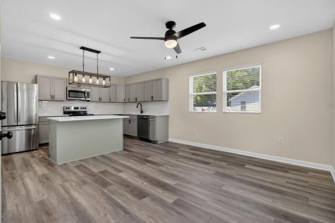 2116 Commander Road North Charleston SC 29405