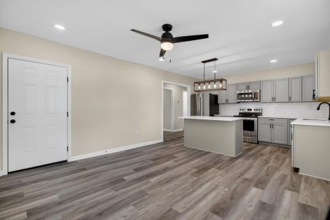 2116 Commander Road North Charleston SC 29405