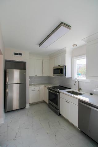 25 Ashley Avenue Charleston SC 29401