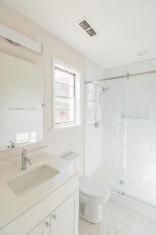 25 Ashley Avenue Charleston SC 29401