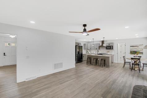 305 Mayfield Street Summerville SC 29485