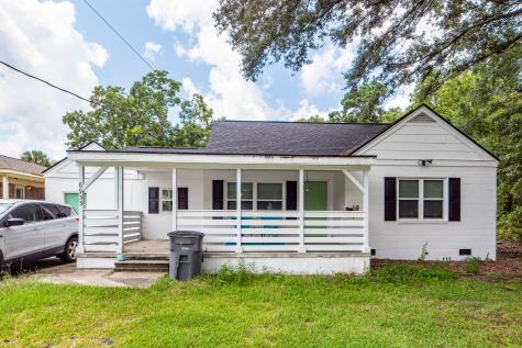 6933 Raymond Avenue North Charleston SC 29406