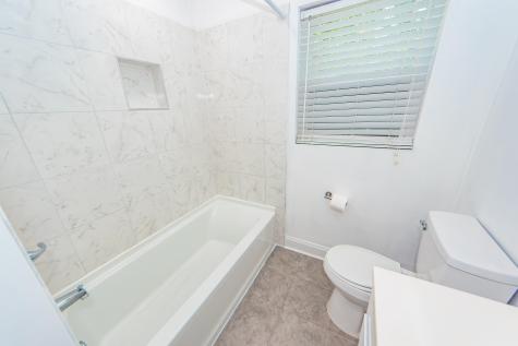 6933 Raymond Avenue North Charleston SC 29406
