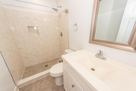 6933 Raymond Avenue North Charleston SC 29406