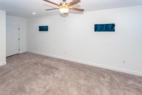 6933 Raymond Avenue North Charleston SC 29406