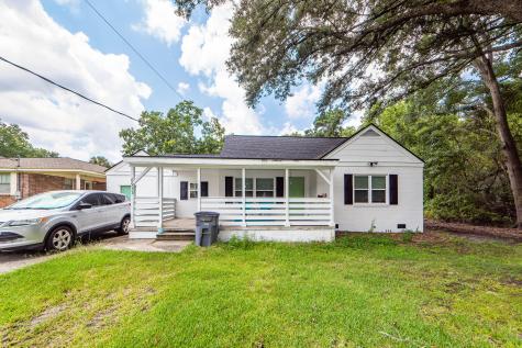 6933 Raymond Avenue North Charleston SC 29406
