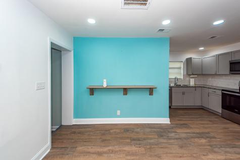 6933 Raymond Avenue North Charleston SC 29406