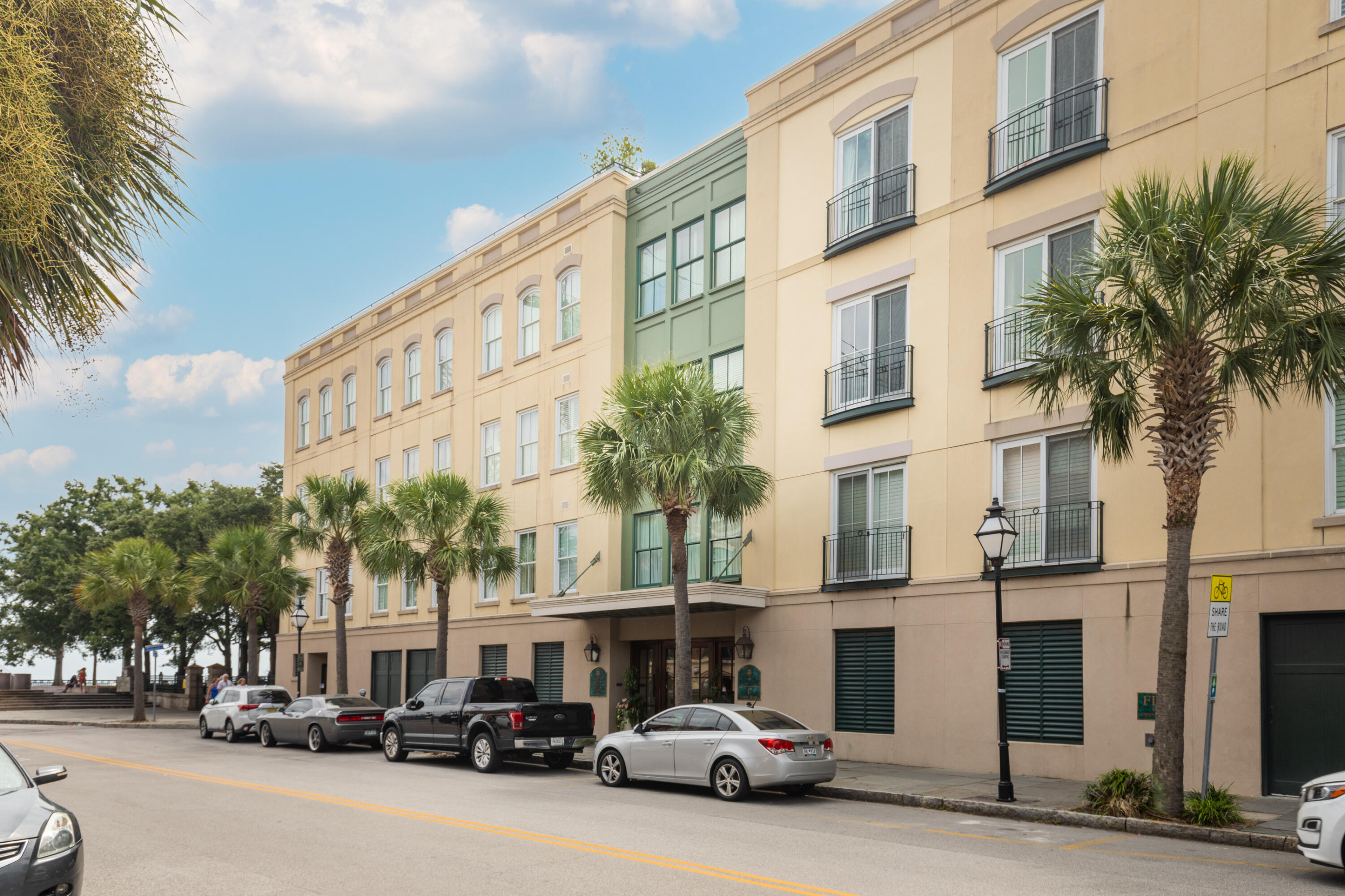 1 Vendue Range Charleston SC 29401