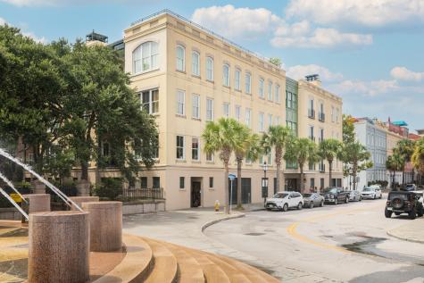 1 Vendue Range Charleston SC 29401