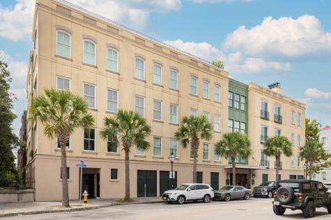 1 Vendue Range Charleston SC 29401