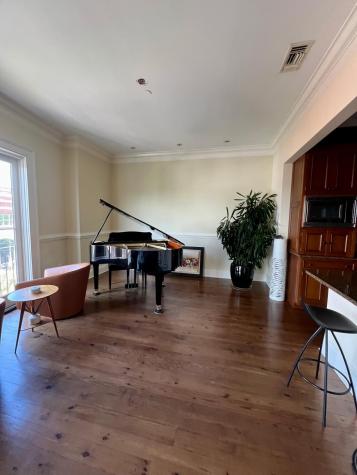 1 Vendue Range Charleston SC 29401