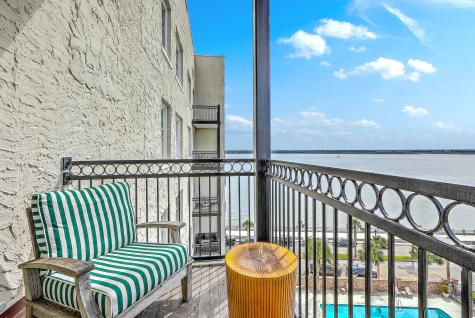 1 King Street Charleston SC 29401
