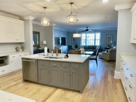 28 Broad Street Charleston SC 29401