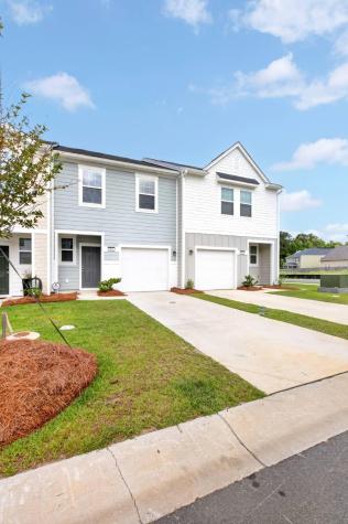 502 Townsford Lane Moncks Corner SC 29461