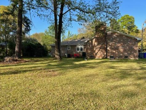 4739 Mimosa Street North Charleston SC 29405